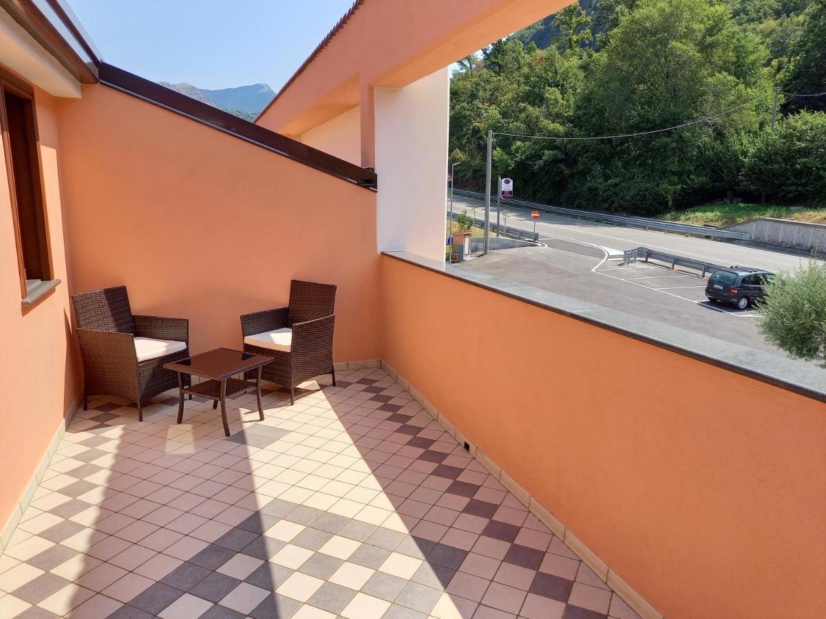 Hotel Ristorante Villa Terry Lauria Inferiore Exteriör bild