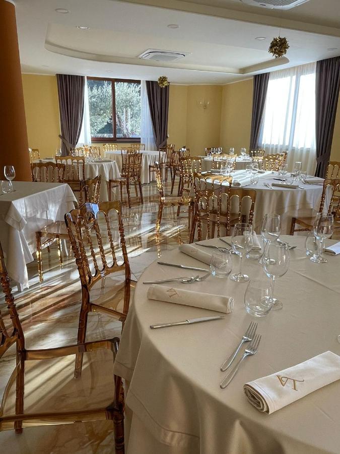 Hotel Ristorante Villa Terry Lauria Inferiore Exteriör bild