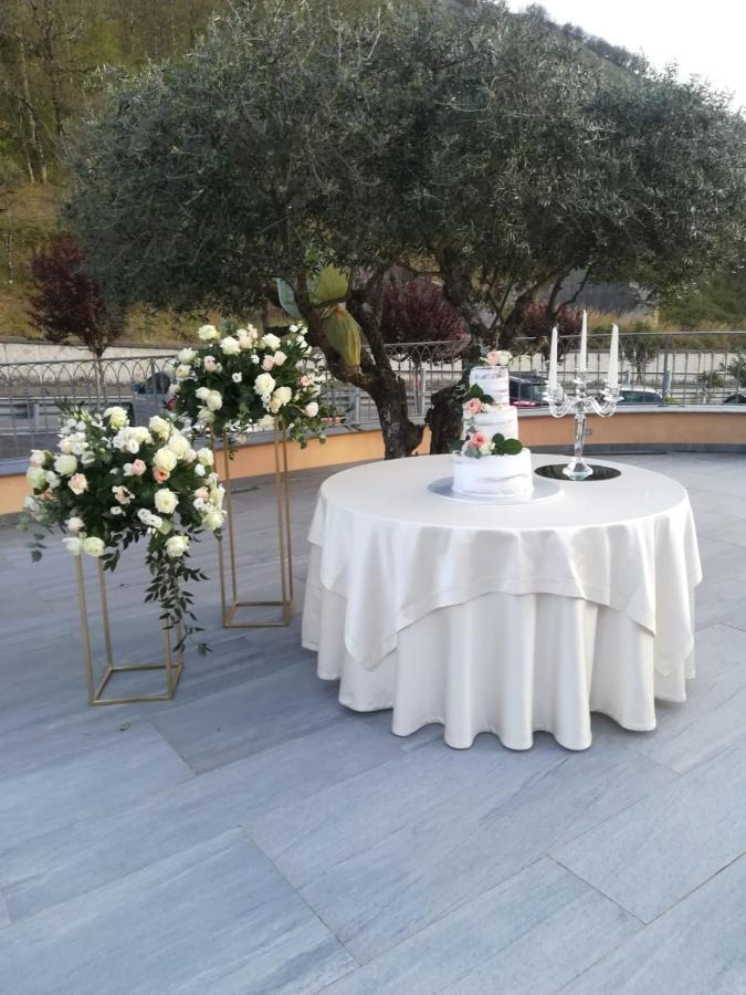 Hotel Ristorante Villa Terry Lauria Inferiore Exteriör bild