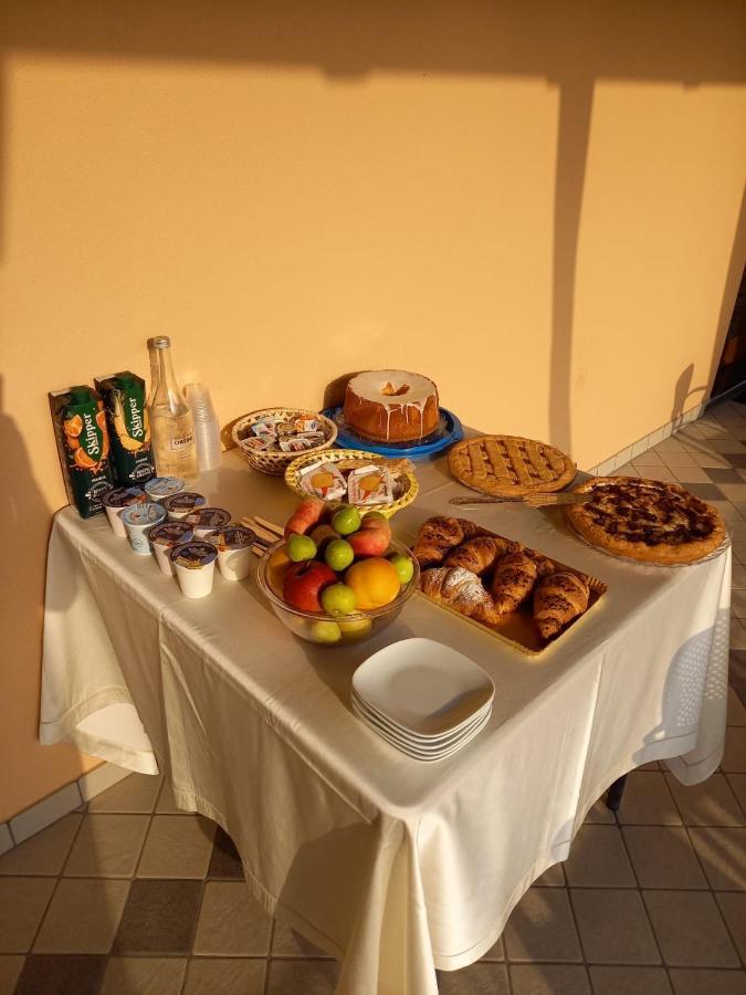 Hotel Ristorante Villa Terry Lauria Inferiore Exteriör bild