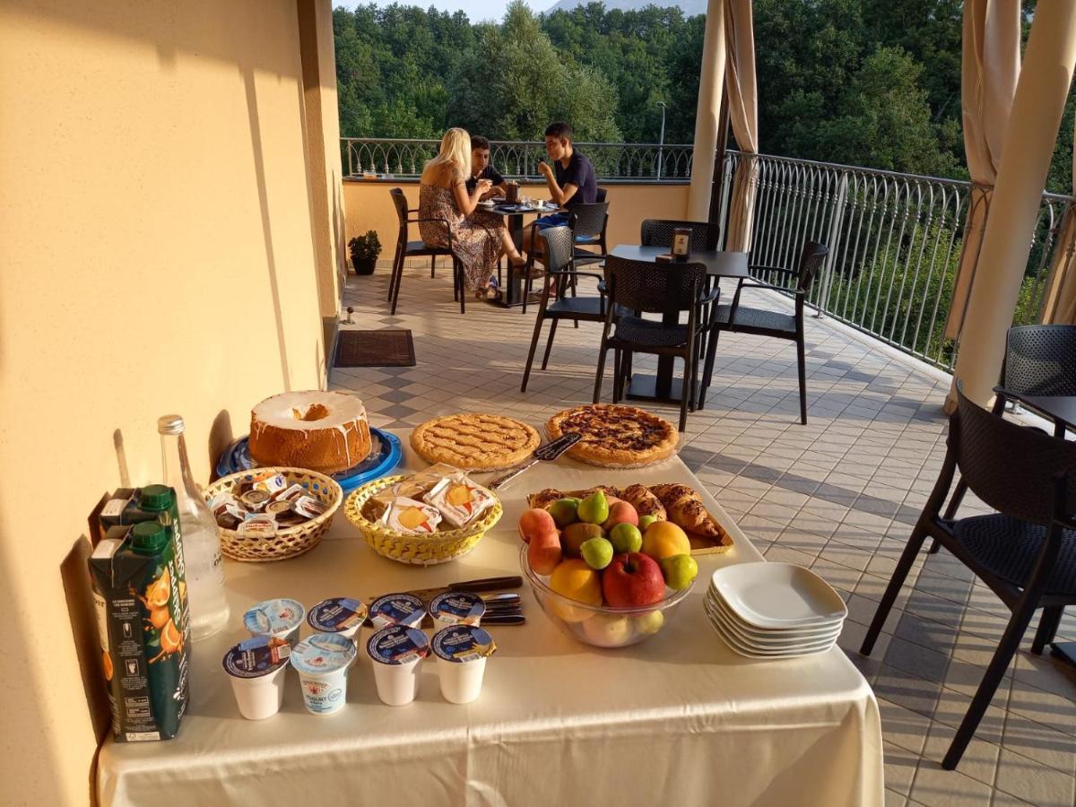 Hotel Ristorante Villa Terry Lauria Inferiore Exteriör bild